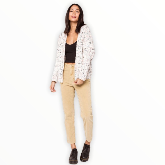 Sky + Sparrow cable knit crop cardigan - Picture 4 of 12